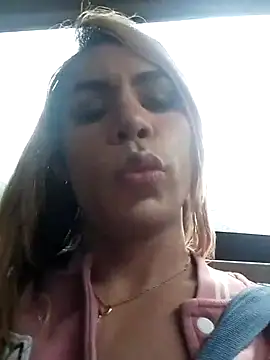 Snapshot of Daliana_Gounbolt chatting on 3, 10, 2025 Daliana Gounbolt online show from 3, 10, 2025