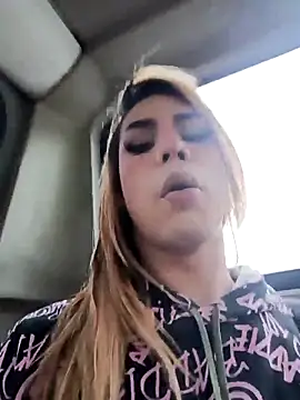 Snapshot of Daliana_Gounbolt chatting on 23, 10, 2025 Daliana Gounbolt online show from 23, 10, 2025