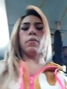 Snapshot of Daliana_Gounbolt chatting on 29, 9, 2025 Daliana Gounbolt online show from 29, 9, 2025