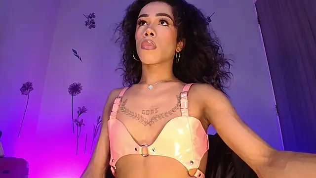 Barbydominant fetish online show from 7, 3, 2026