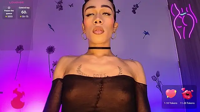 Barbydominant fetish online show from 29, 11, 2025