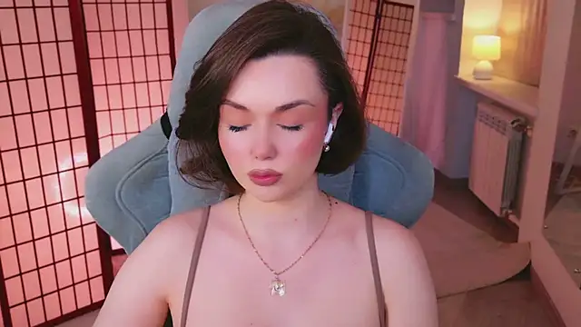 AvaFlower online show from 17, 4, 2026