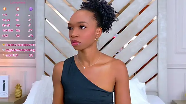 Agatha-Adams online show from 30, 9, 2025