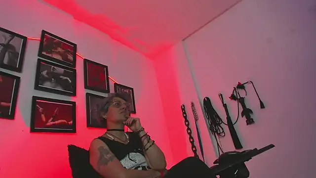 MistressNyx cg online show from 16, 12, 2025