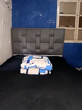 MilfTentasion online show from 29, 9, 2025