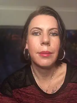 Juicy Lucy online show from 23, 7, 2026