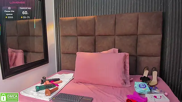 Gia Scott online show from 19, 12, 2025