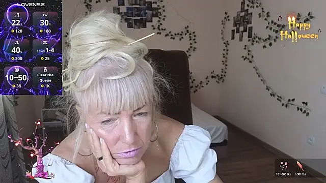 Laura Gol online show from 4, 11, 2025