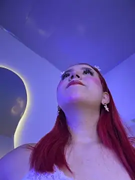 Mia Juicyberry online show from 13, 3, 2026