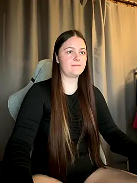 Cuty Kitty online show from 10, 9, 2025