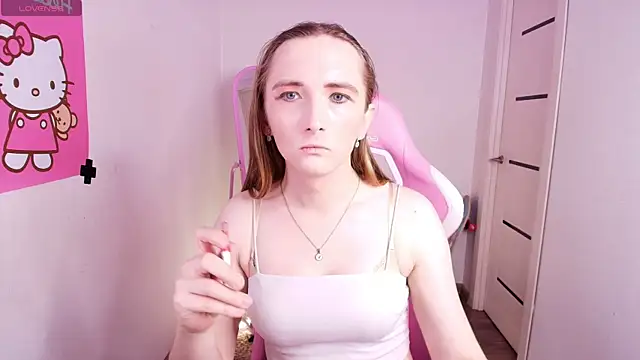 Vi Luxy online show from 3, 12, 2025