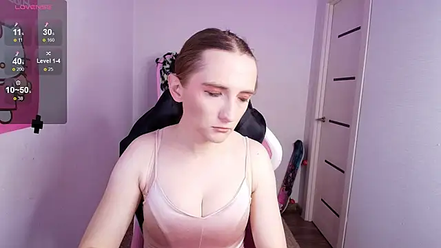 Vi Luxy online show from 1, 11, 2025