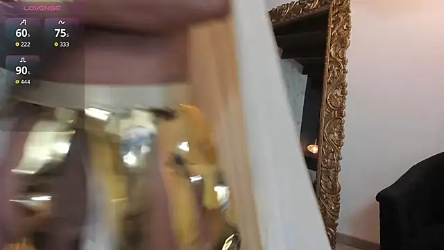 Snapshot of AxelGowther_ chatting on 31, 10, 2025 AxelGowther online show from 31, 10, 2025