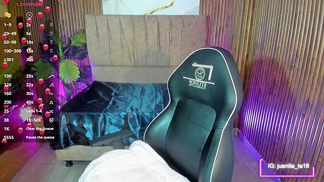 Snapshot of juanita_tay chatting on 10, 2, 2026 juanita tay online show from 10, 2, 2026