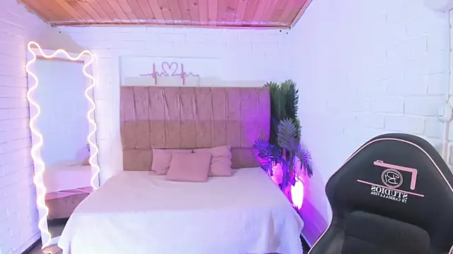 juanita tay online show from 8, 10, 2025