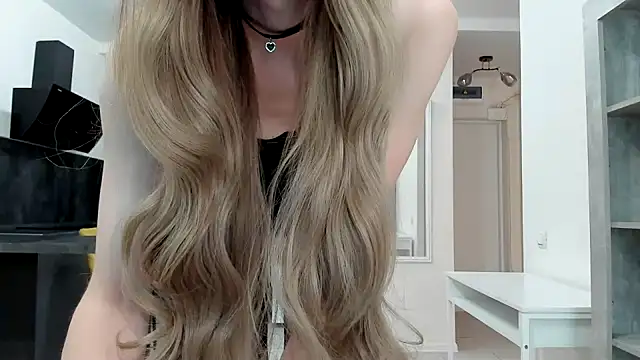 Snapshot of Kitty_Player chatting on 18, 7, 2026 Kitty Player online show from 18, 7, 2026