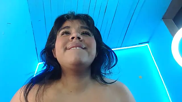 samantha-pettie online show from 14, 9, 2025