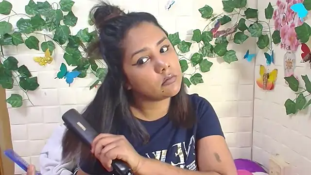 IndiaSexyStripper4u online show from 8, 9, 2025