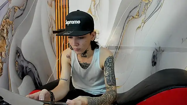 StraightBoy Nick online show from 2, 3, 2026