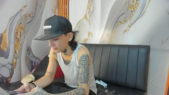 StraightBoy Nick online show from 3, 3, 2026