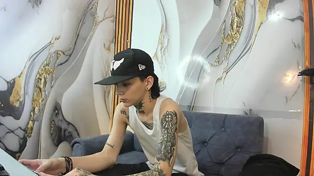 StraightBoy Nick online show from 26, 10, 2025