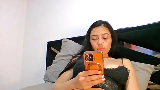 sara gomez1  online show from 23, 10, 2025