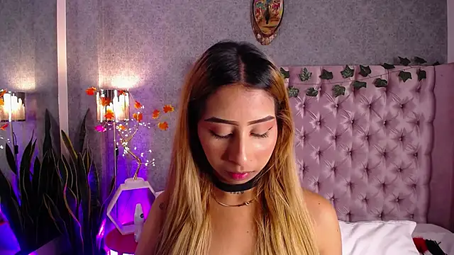 laila stilwiills online show from 22, 11, 2025