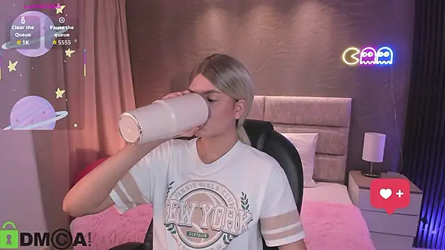 Arinextdoor online show from 5, 2, 2026