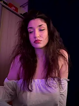 ScarletBloom  online show from 11, 1, 2026