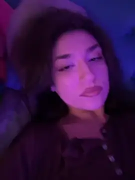 ScarletBloom  online show from 20, 11, 2025