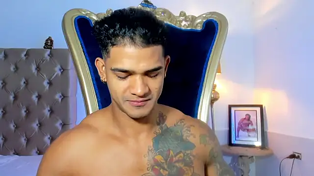 antonio  444 online show from 20, 10, 2025