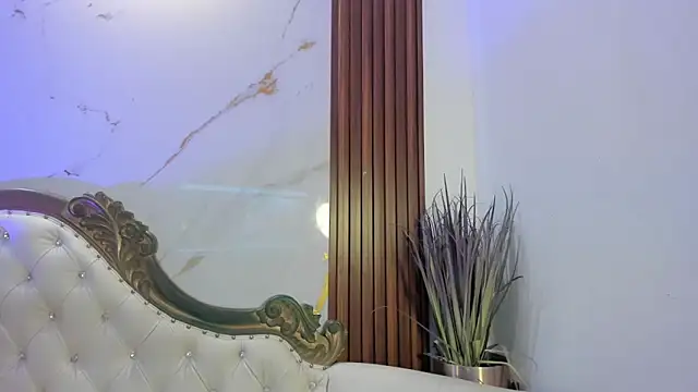 CoralieBronson online show from 12, 11, 2025