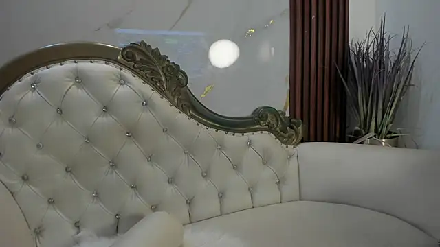 CoralieBronson online show from 23, 11, 2025