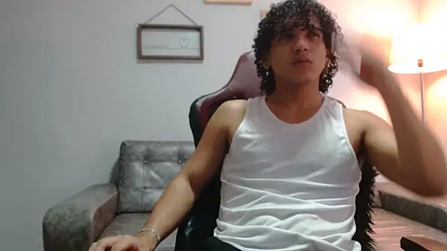 Xfire boy69 online show from 11, 10, 2025