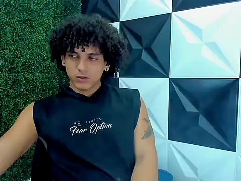 Xfire boy69 online show from 20, 10, 2025