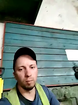 hornny boy35 online show from 18, 6, 2026