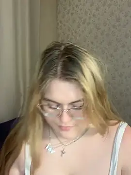 Monahosks online show from 4, 4, 2026