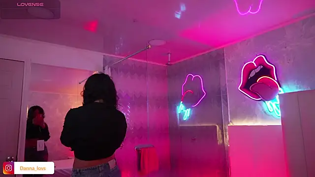 Dannaa Lovs online show from 16, 1, 2026