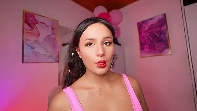 Dannaa Lovs online show from 24, 2, 2026