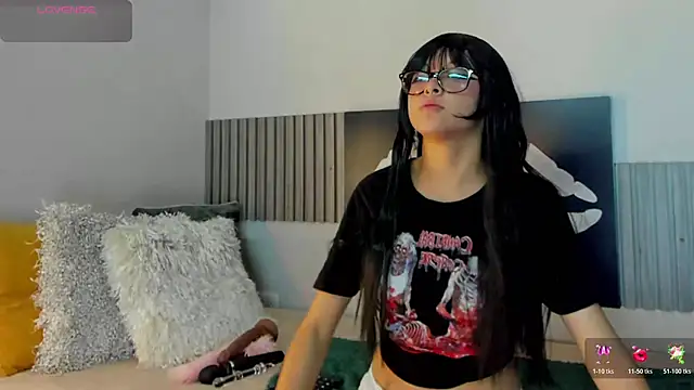 Blue Sixx online show from 5, 11, 2025