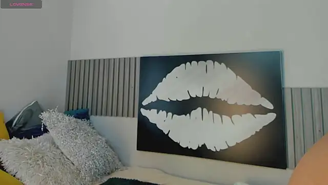 Blue Sixx online show from 11, 10, 2025