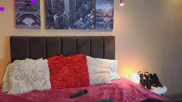 Blue Sixx online show from 7, 11, 2025