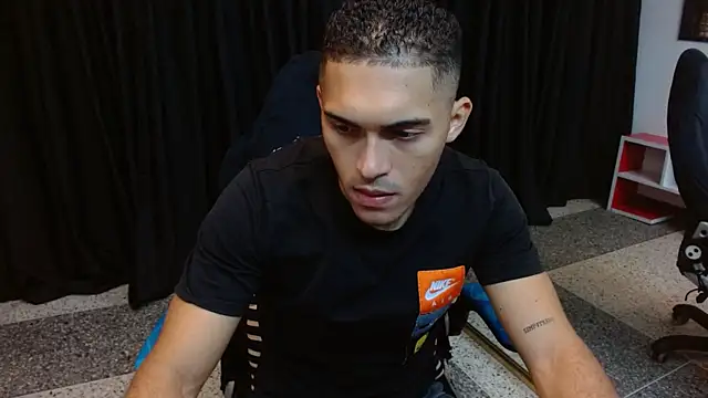 Derek Storm  online show from 27, 11, 2025