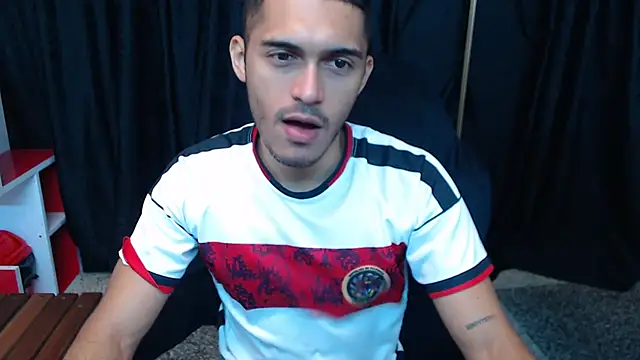 Derek Storm  online show from 21, 11, 2025