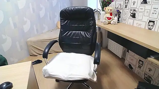 Odeliya Gold online show from 20, 9, 2025