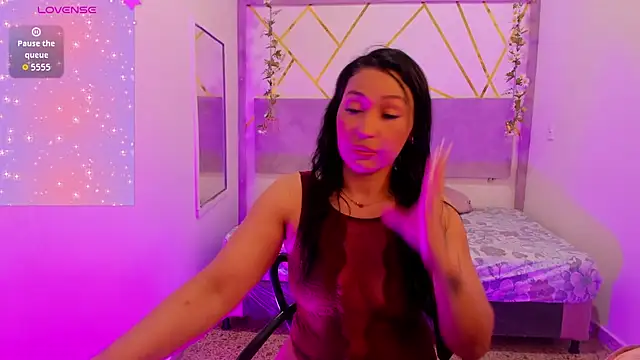 IvyShine7 online show from 5, 12, 2025