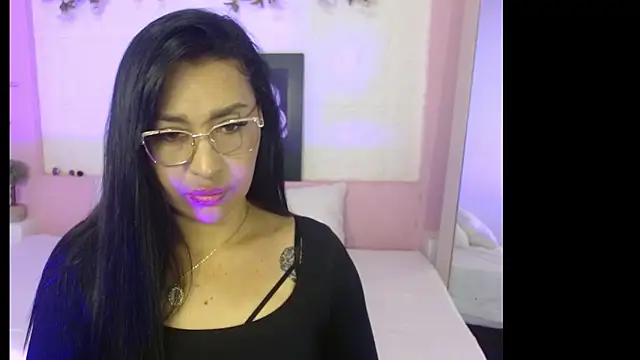 Snapshot of IvyShine7 chatting on 27, 4, 2026 IvyShine7 online show from 27, 4, 2026