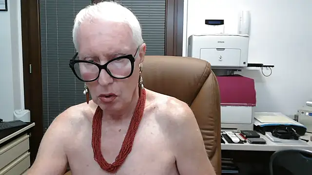 Snapshot of ROBY_SWEETHOT chatting on 13, 9, 2025 ROBY SWEETHOT online show from 13, 9, 2025