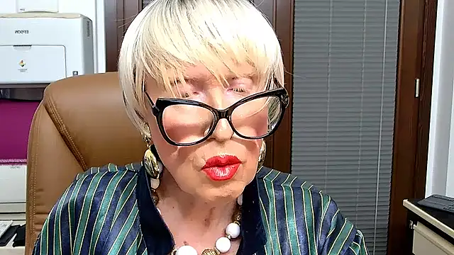 Snapshot of ROBY_SWEETHOT chatting on 26, 10, 2025 ROBY SWEETHOT online show from 26, 10, 2025