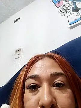 MOM CAMILA online show from 1, 3, 2026